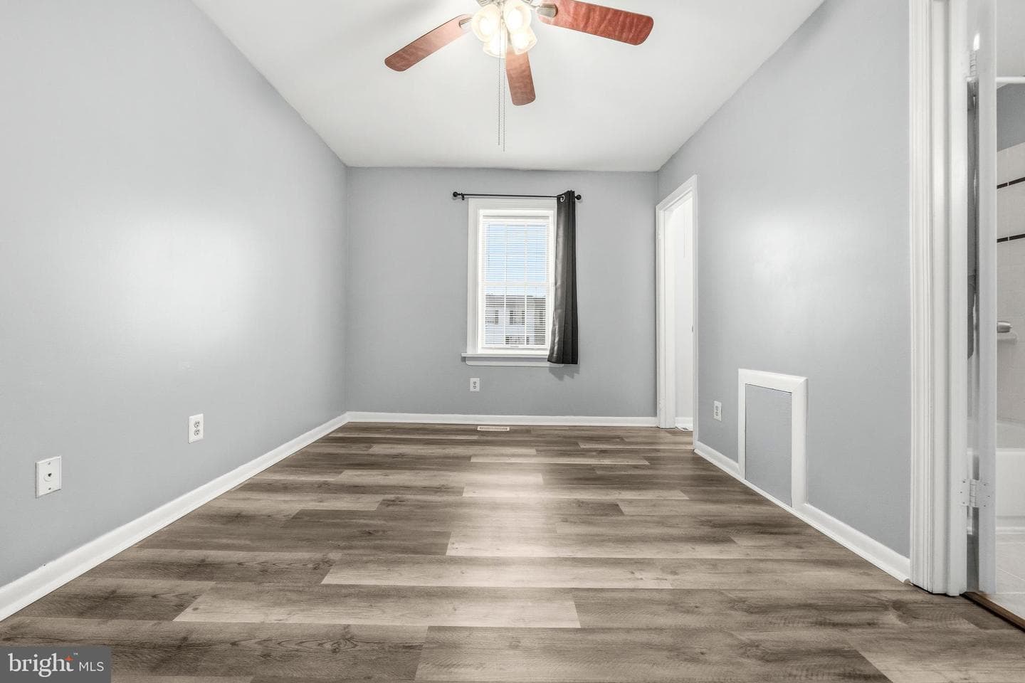 3381 Style Avenue photo 15
