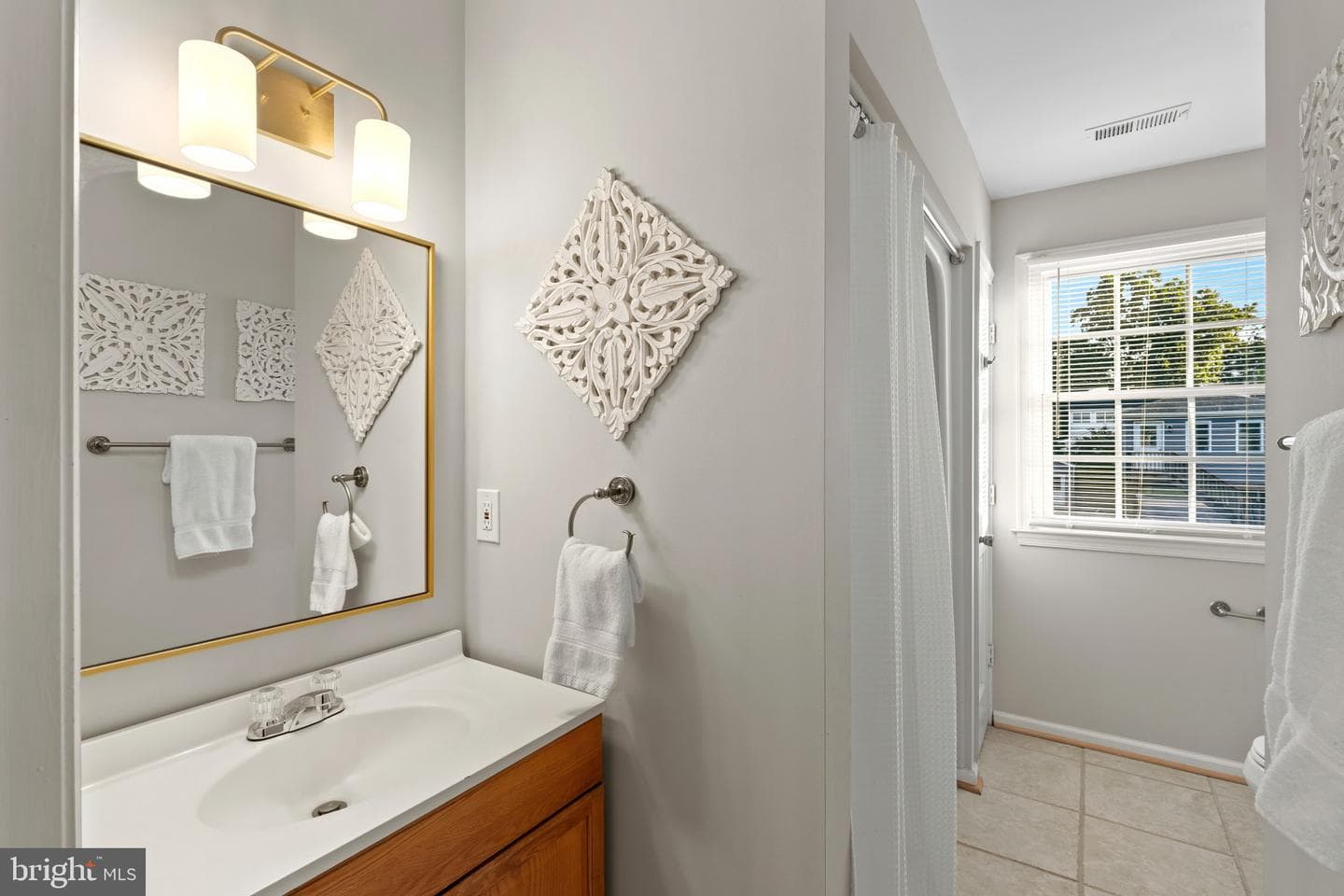 310 Magothy Road photo 19