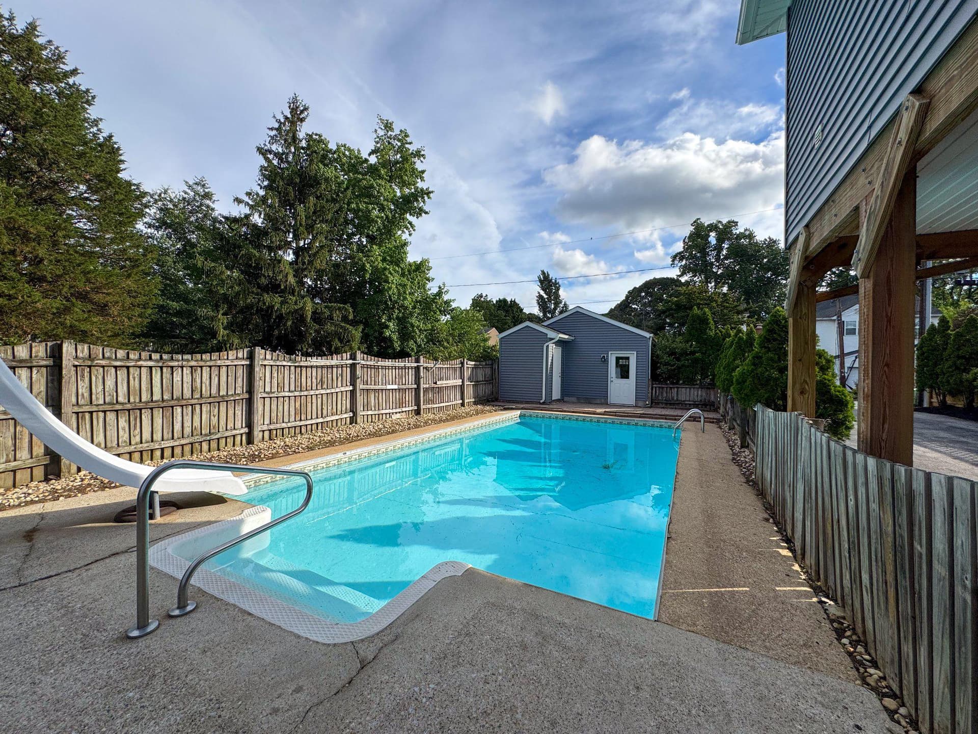 310 Magothy Road photo 29