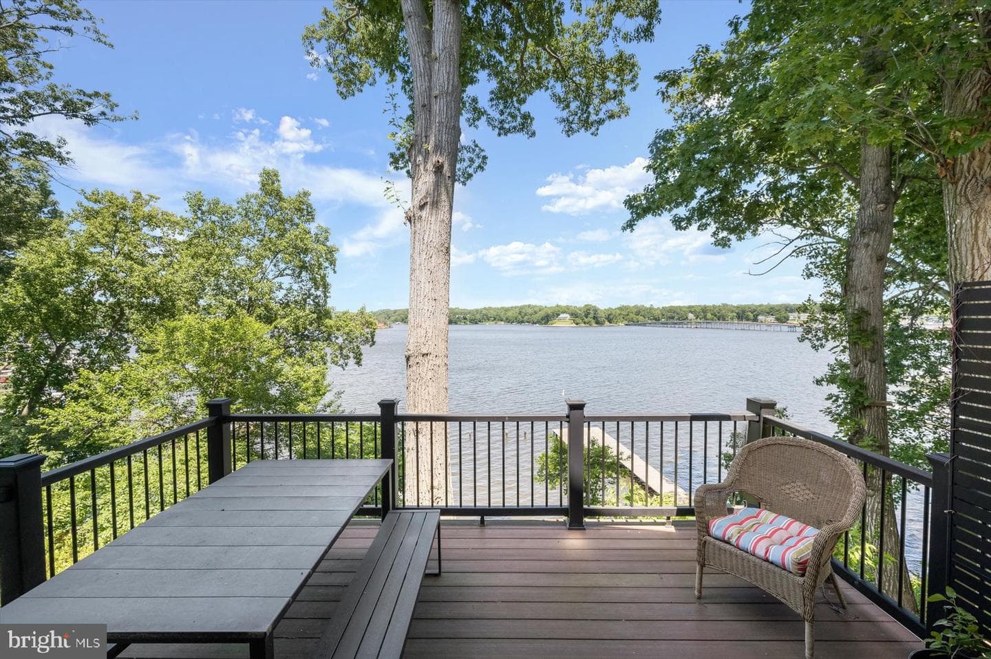 20 Shore Walk Road photo 16