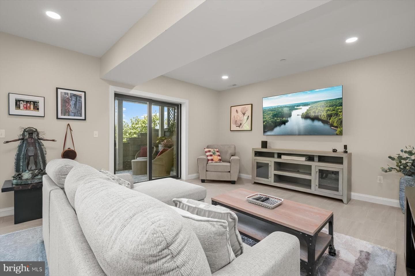 20 Shore Walk Road photo 55