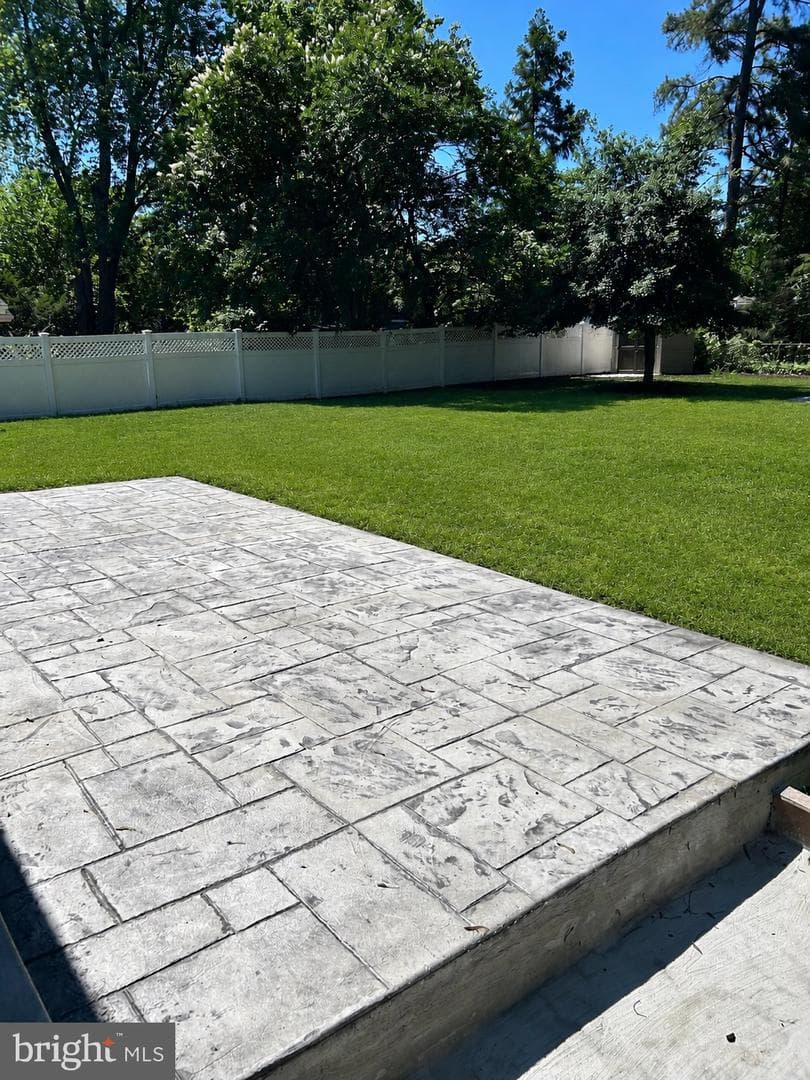 117 Pinecrest Drive photo 4