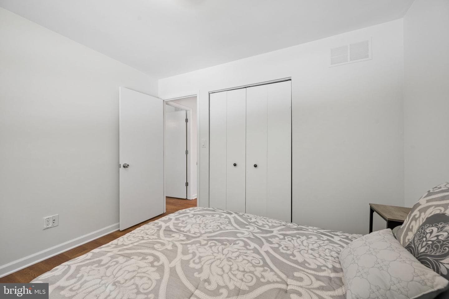 1365 Moyer Road photo 15