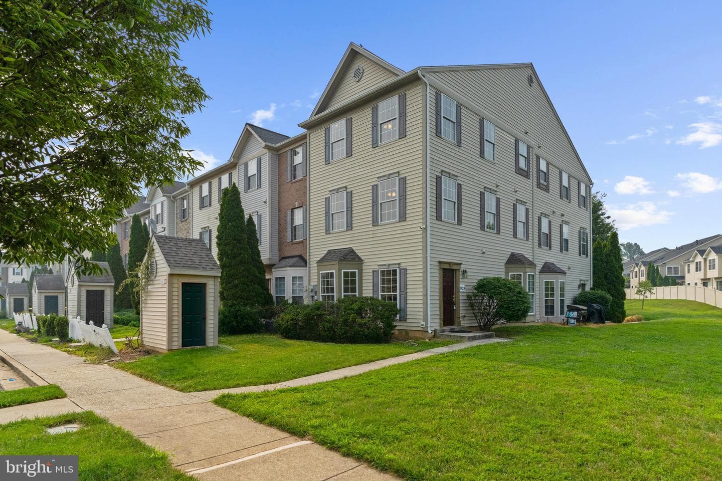 1923 Bulrush Court photo 34