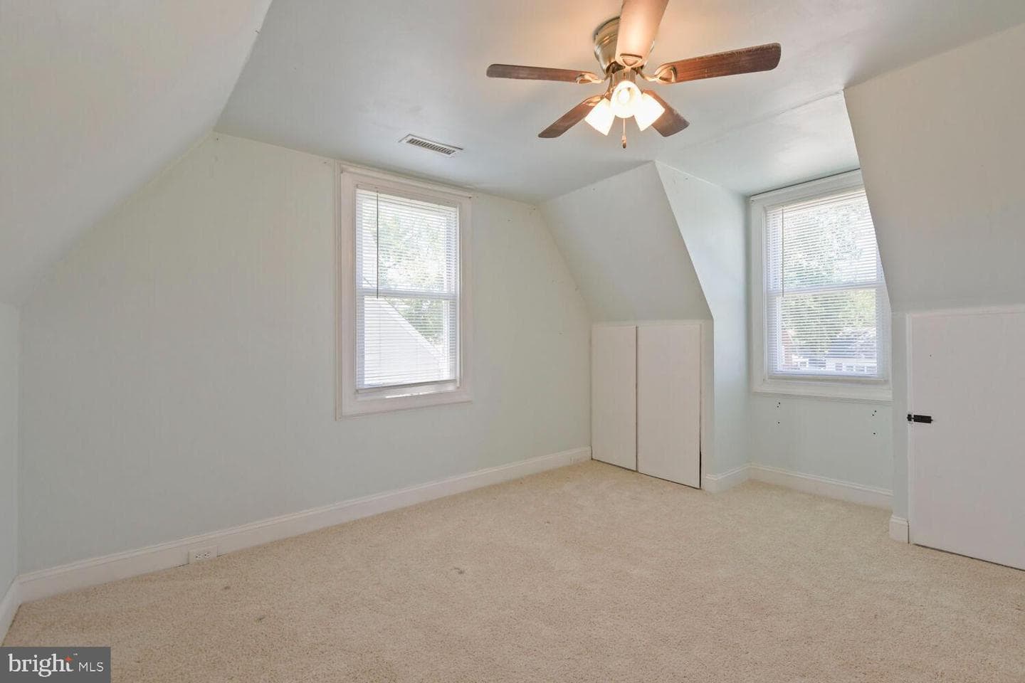 211 Lake Road photo 18