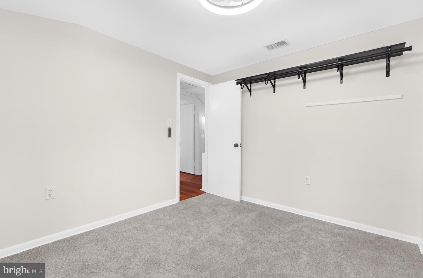 1105 Van Buren Street photo 25