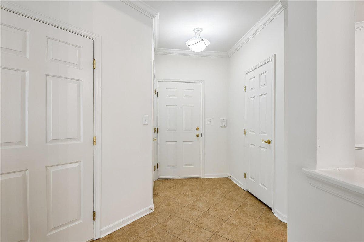 1011 Samantha Lane #302, Odenton