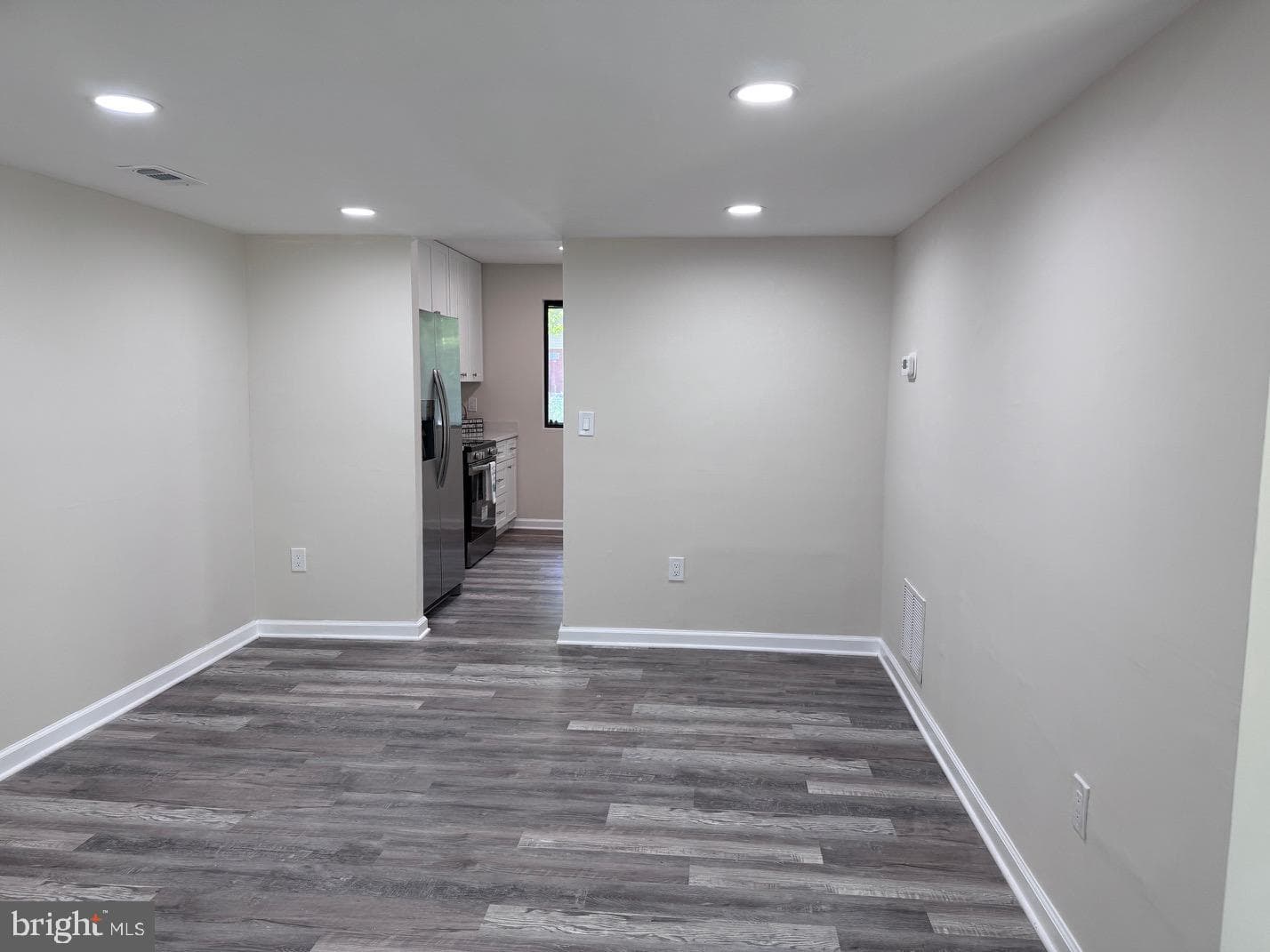 1512 Winterberry Drive photo 11