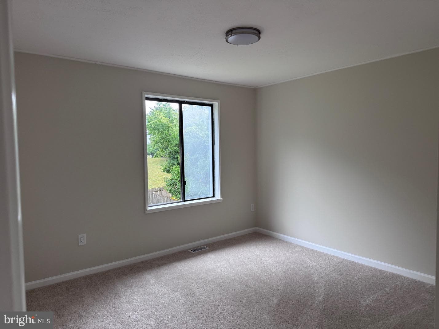 1512 Winterberry Drive photo 22