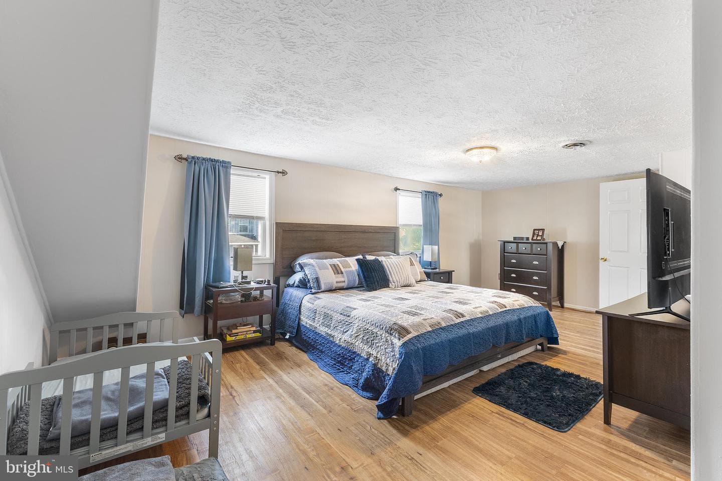 758 210th Street photo 27