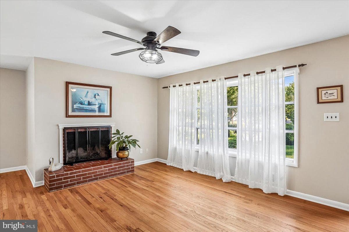 4866 Church Lane photo 30