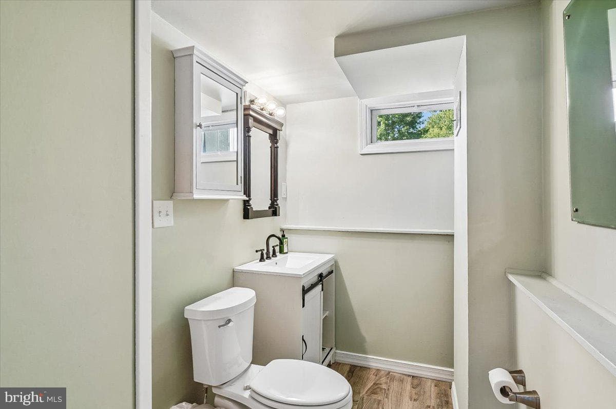 4866 Church Lane photo 67