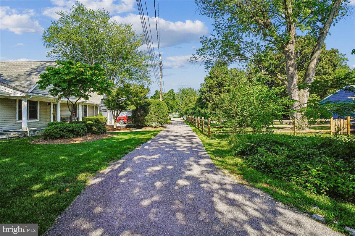 4866 Church Lane photo 7