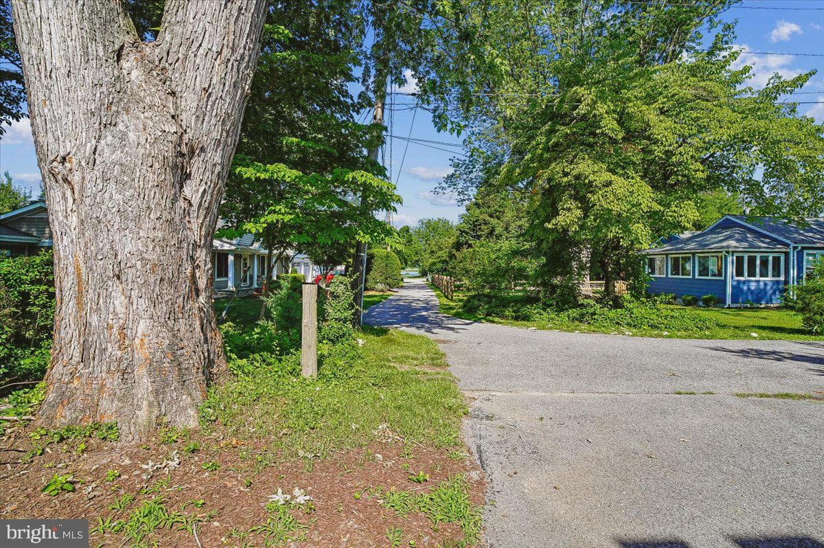 4866 Church Lane photo 8