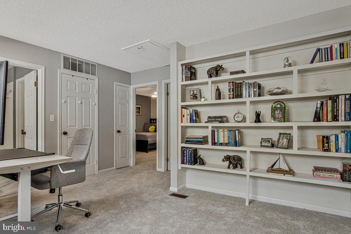 448 Cranes Roost Court photo 14