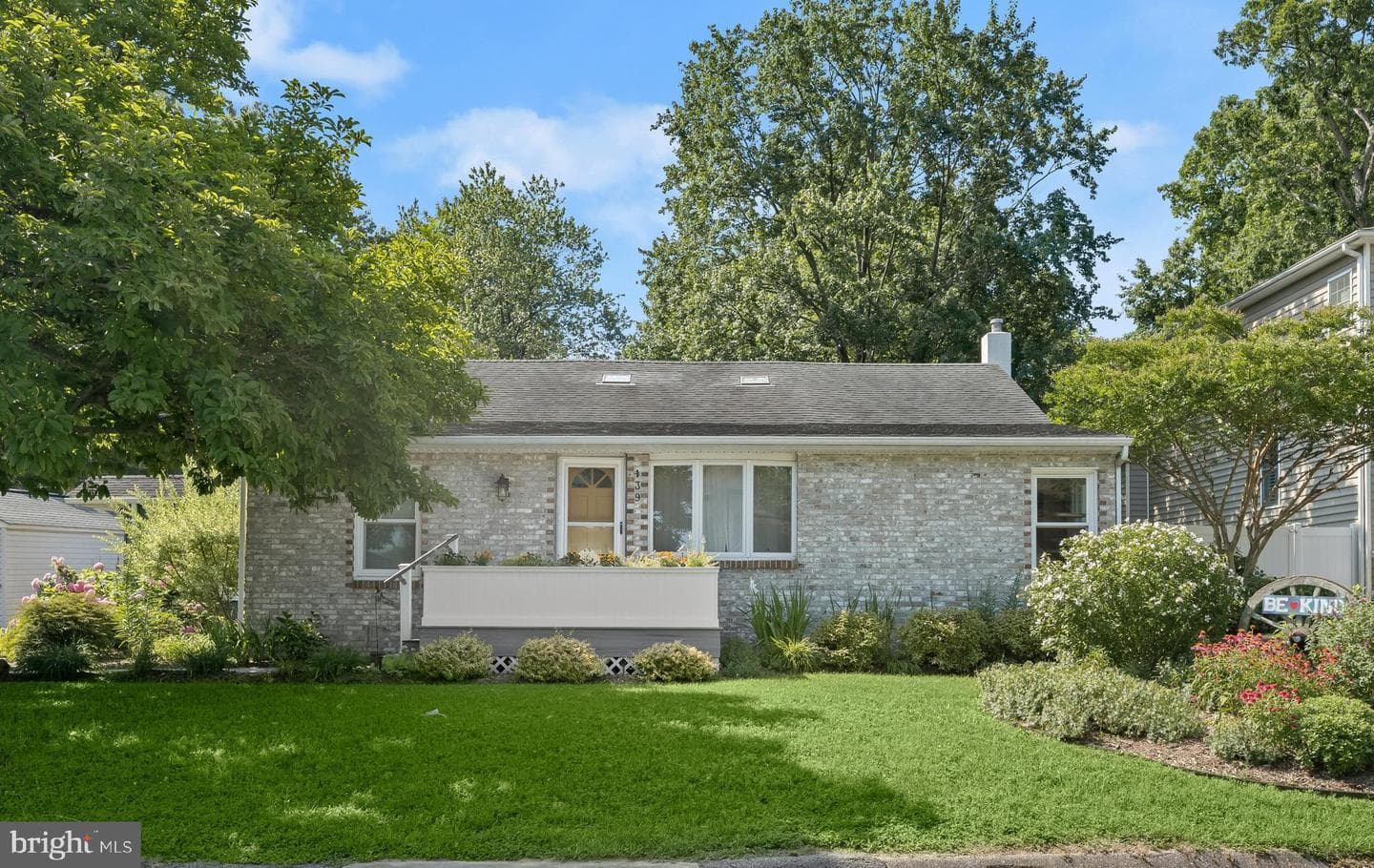 139 Arundel Beach Road photo 37