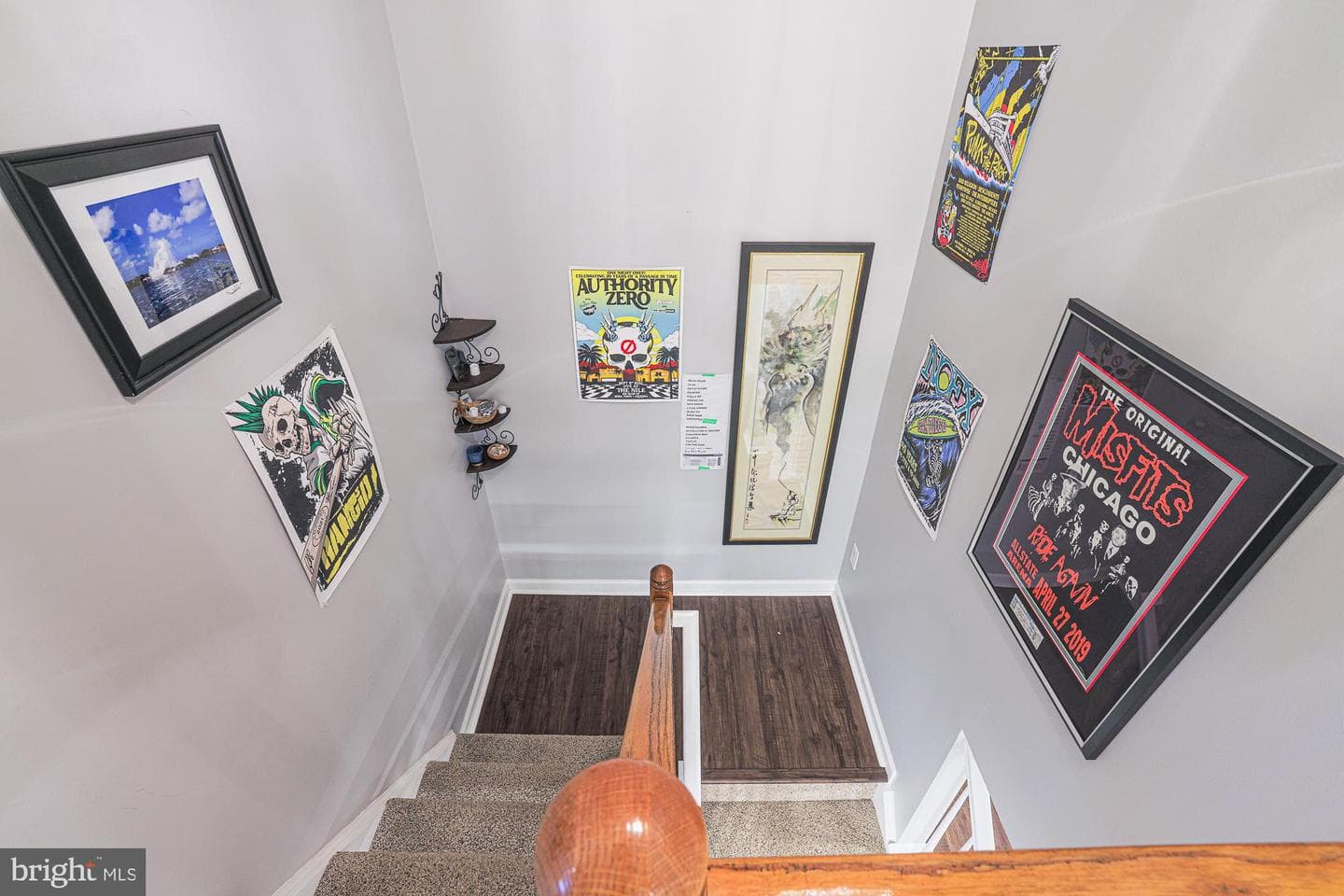 1334 Hollow Glen photo 32