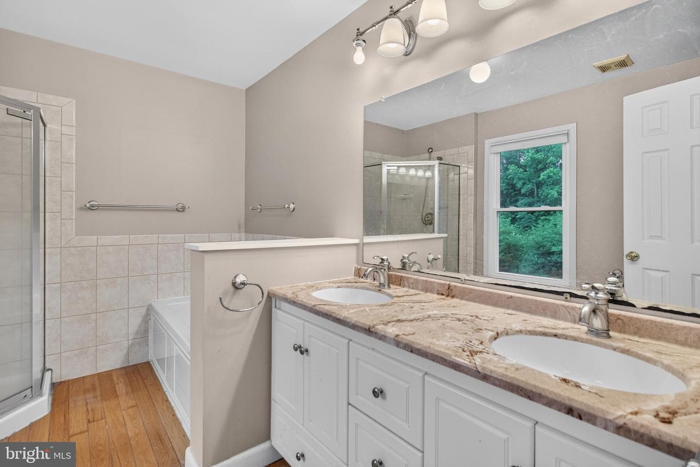 5125 Marx Drive photo 21