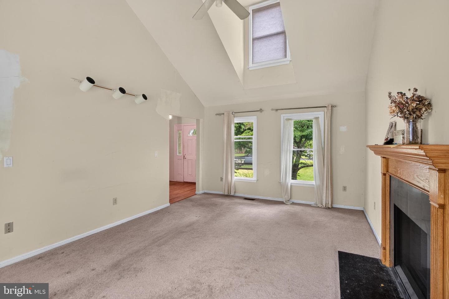 5125 Marx Drive photo 6