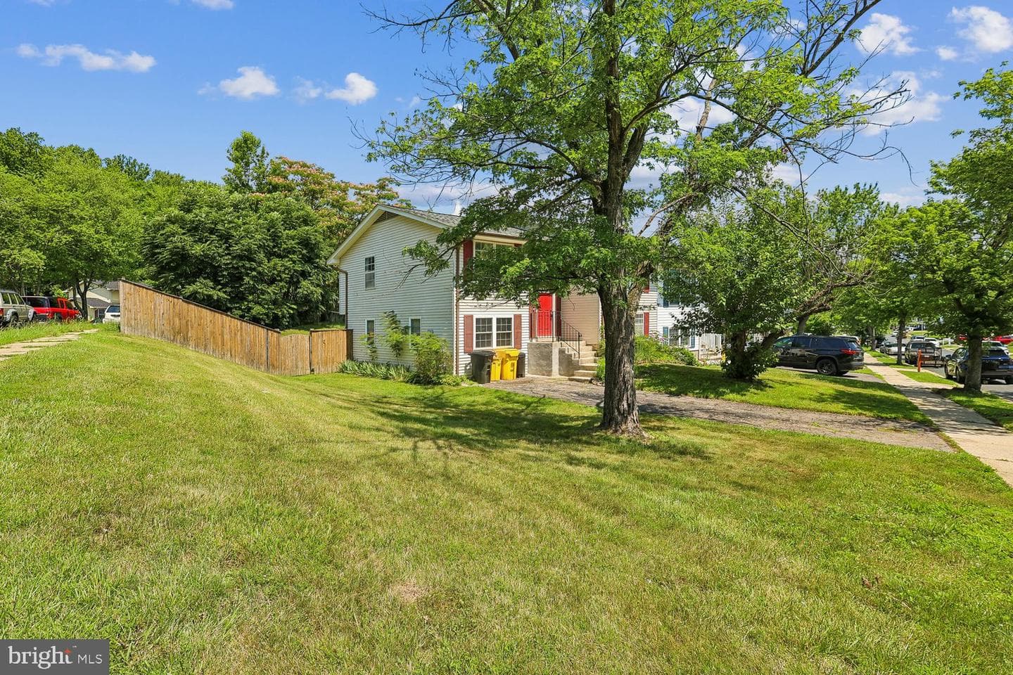 2613 Vivaldi Lane photo 3