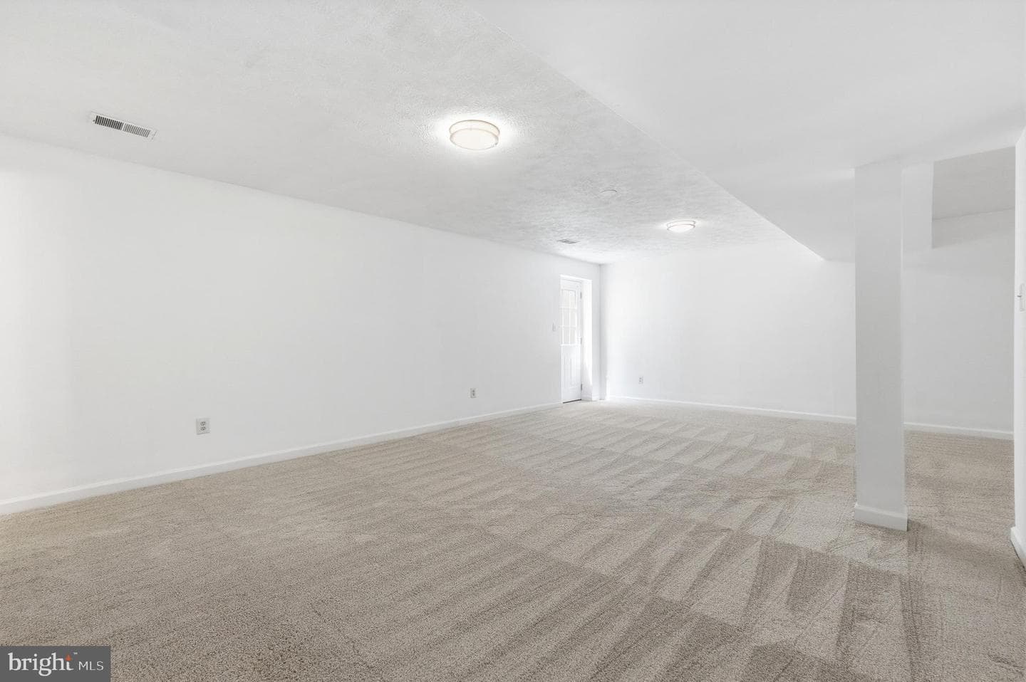 1709 Bloomsberry Court photo 41