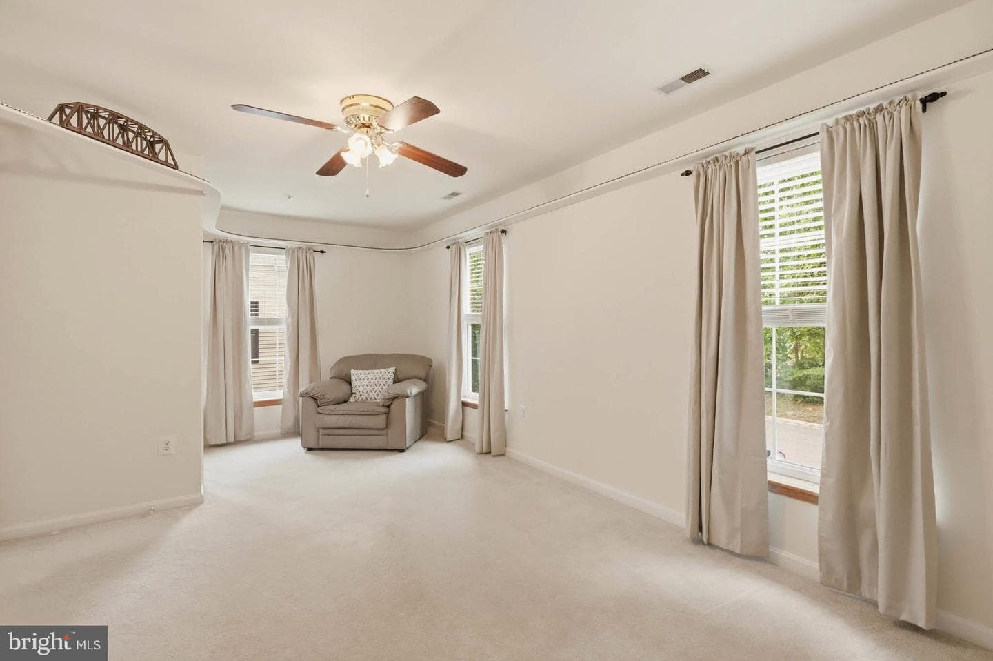 8721 Spring Brook Way photo 13