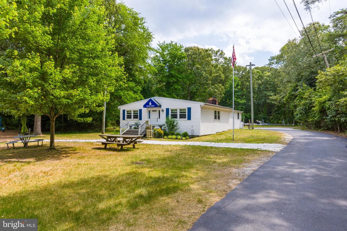 1018 Magothy Avenue photo 107