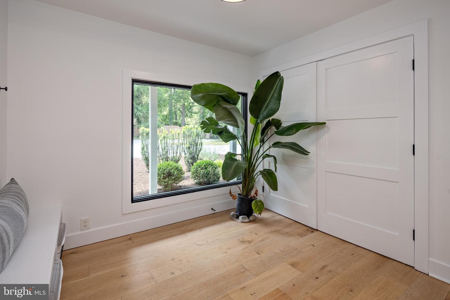 1018 Magothy Avenue photo 31