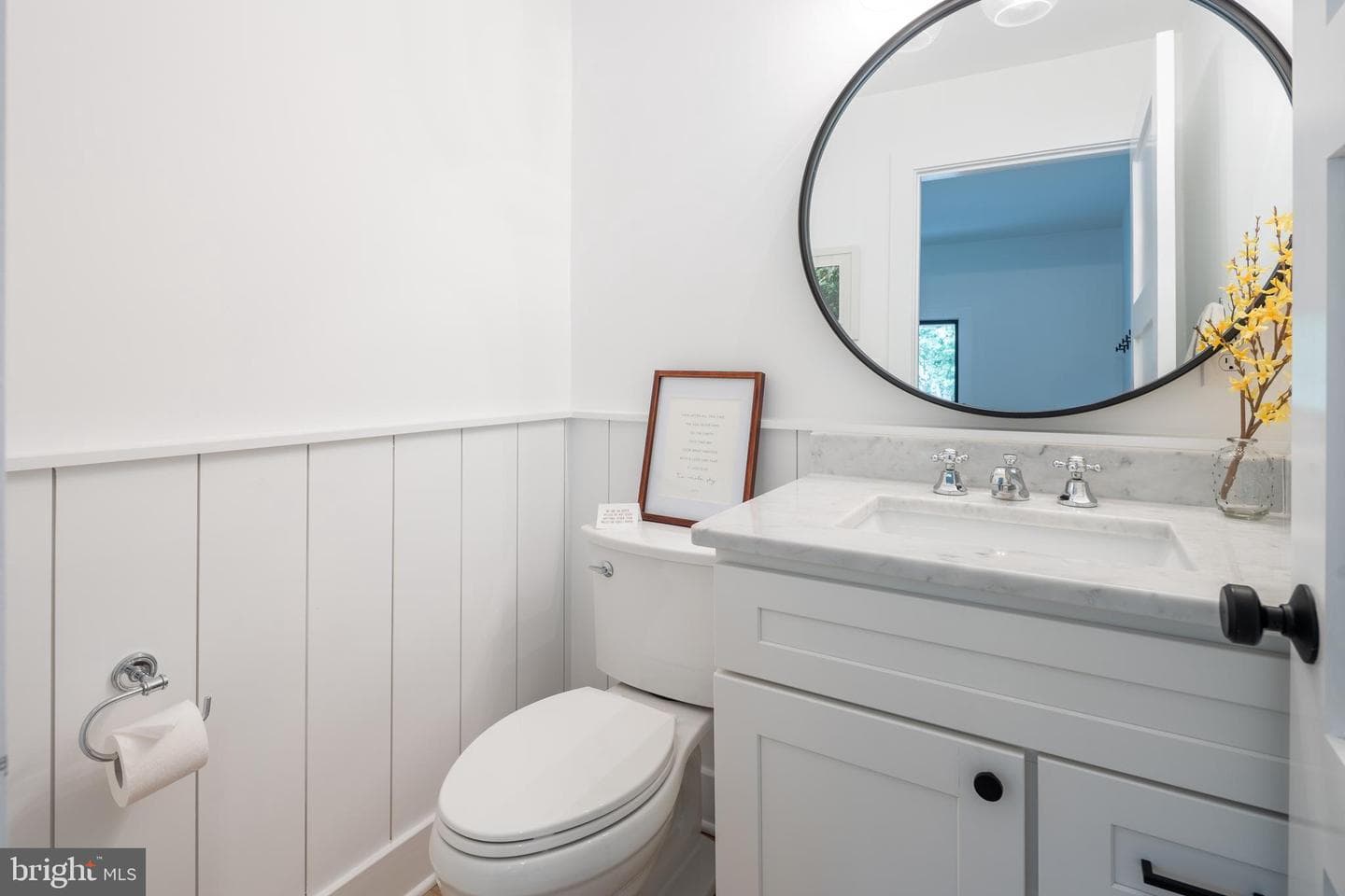 1018 Magothy Avenue photo 45