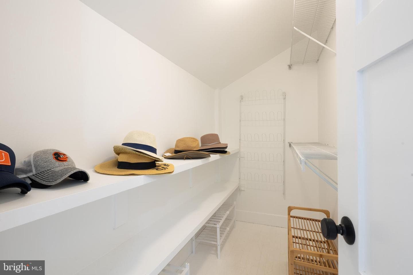 1018 Magothy Avenue photo 58