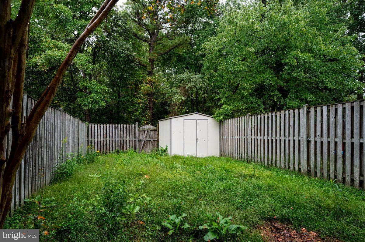 963 Chestnut Manor Court photo 24