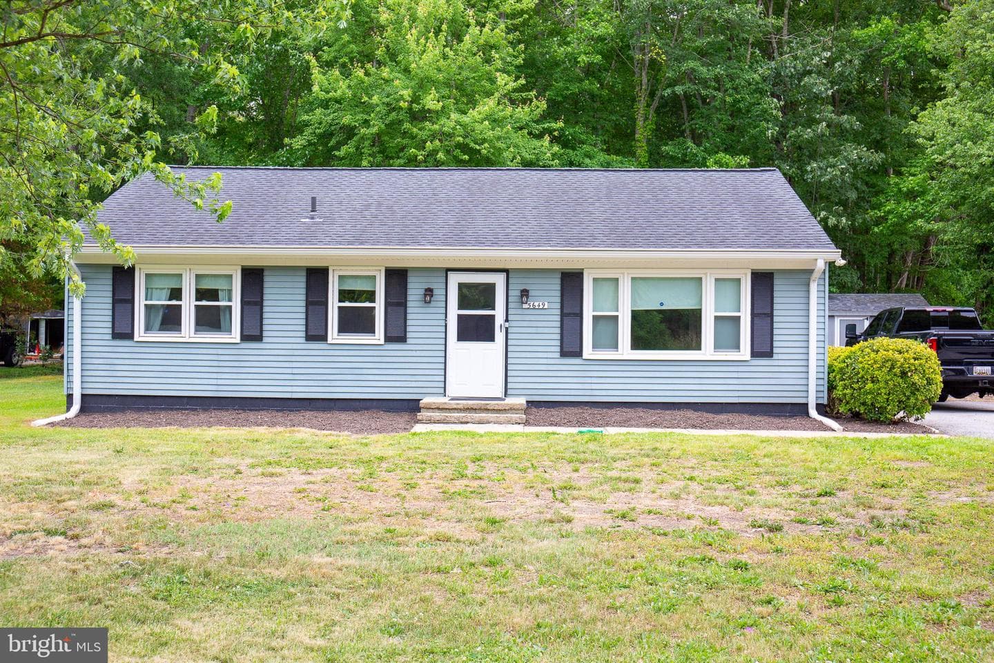 5649 Shady Side Road, Churchton