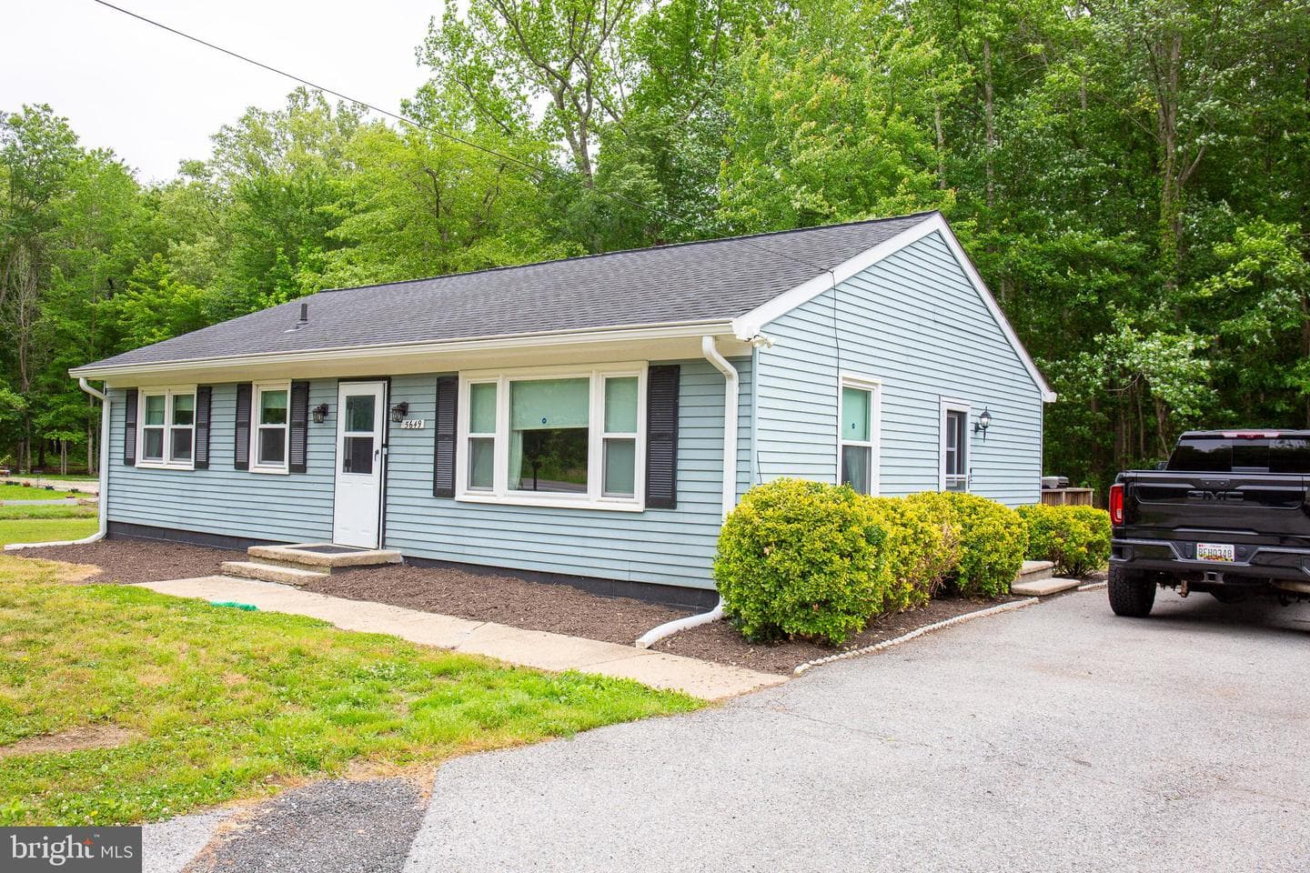5649 Shady Side Road photo 31
