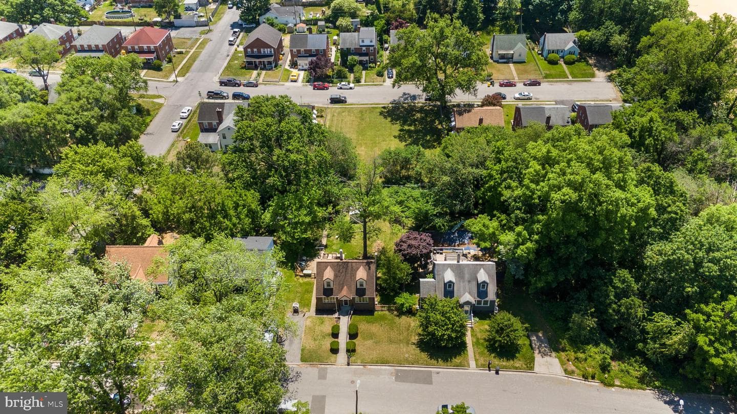 205 7th Avenue photo 51