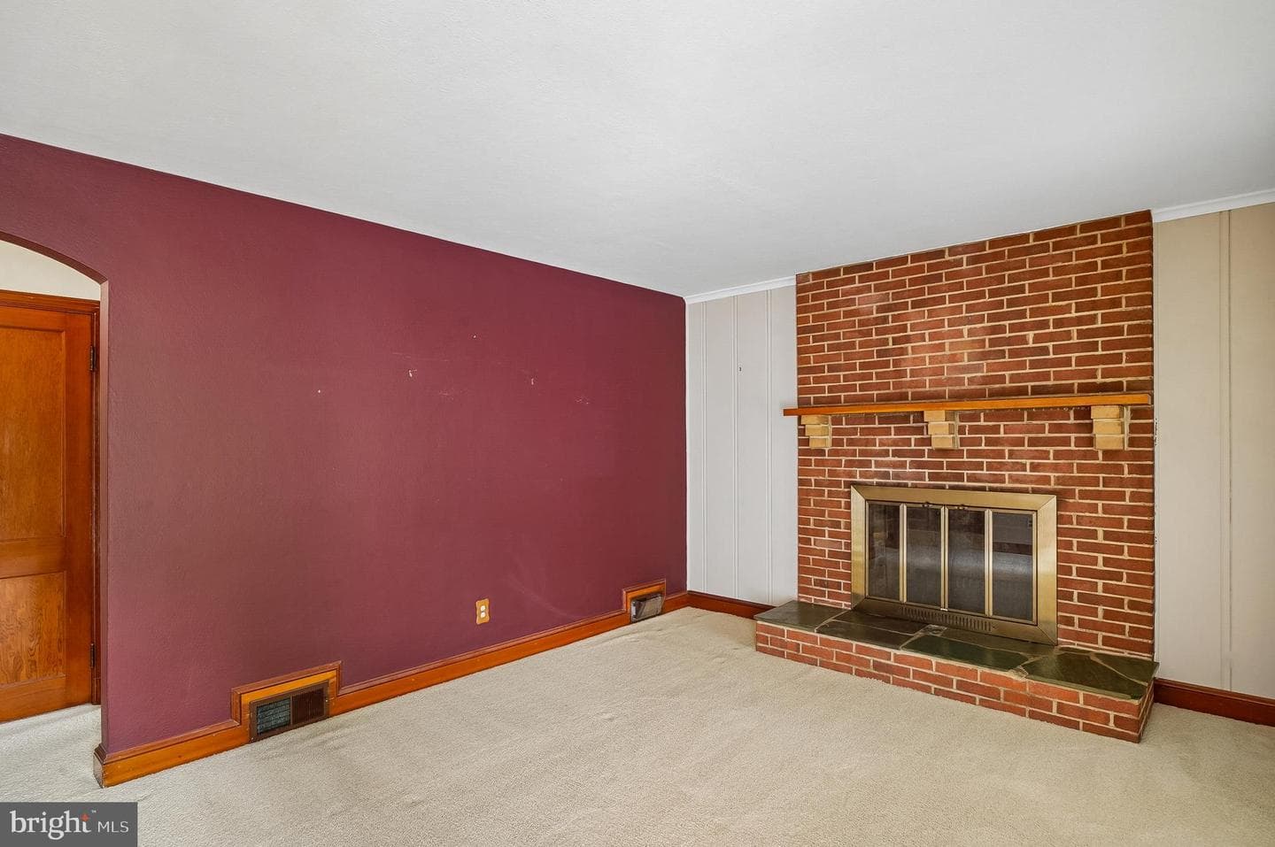 1110 Tyler Avenue photo 17