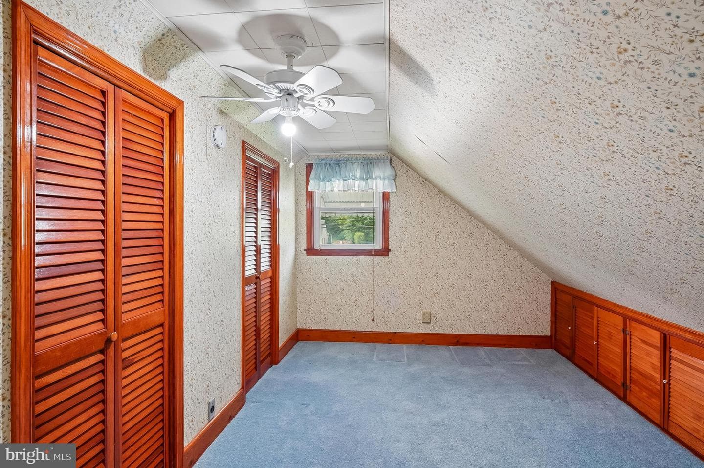 1110 Tyler Avenue photo 27