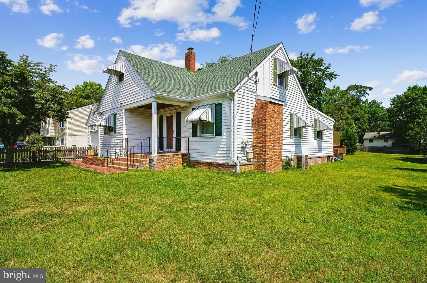1110 Tyler Avenue photo 33
