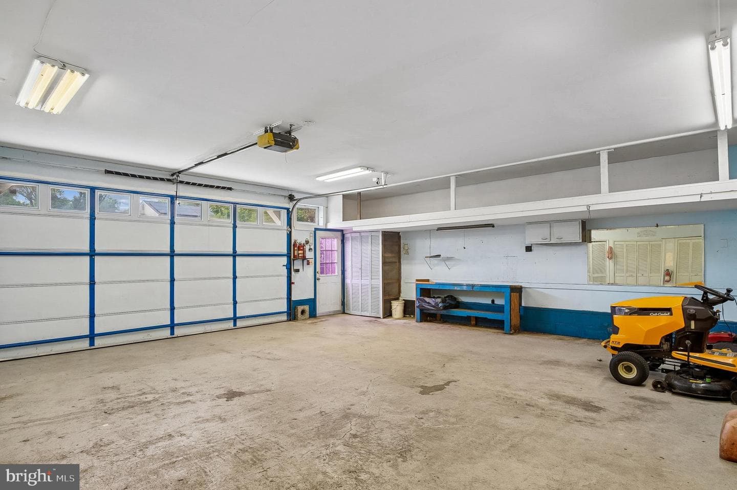 1110 Tyler Avenue photo 46