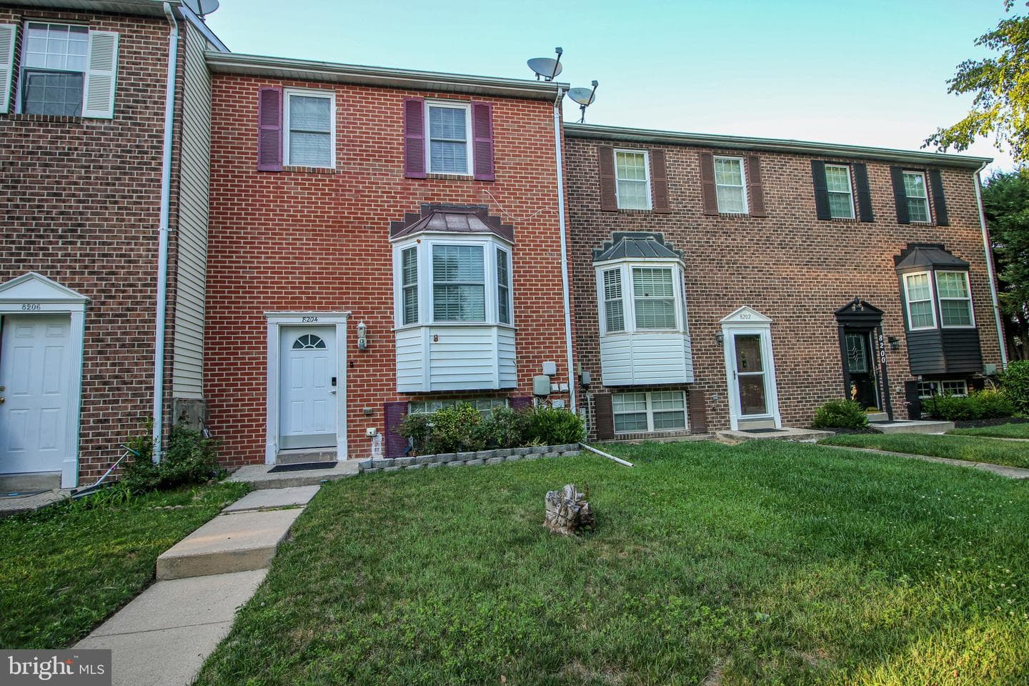 8204 Meadow Wick Court photo 1