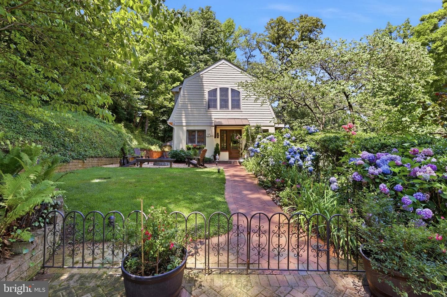 1724 Robinhood Road, Annapolis