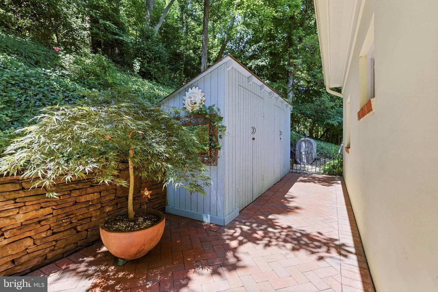 1724 Robinhood Road photo 43
