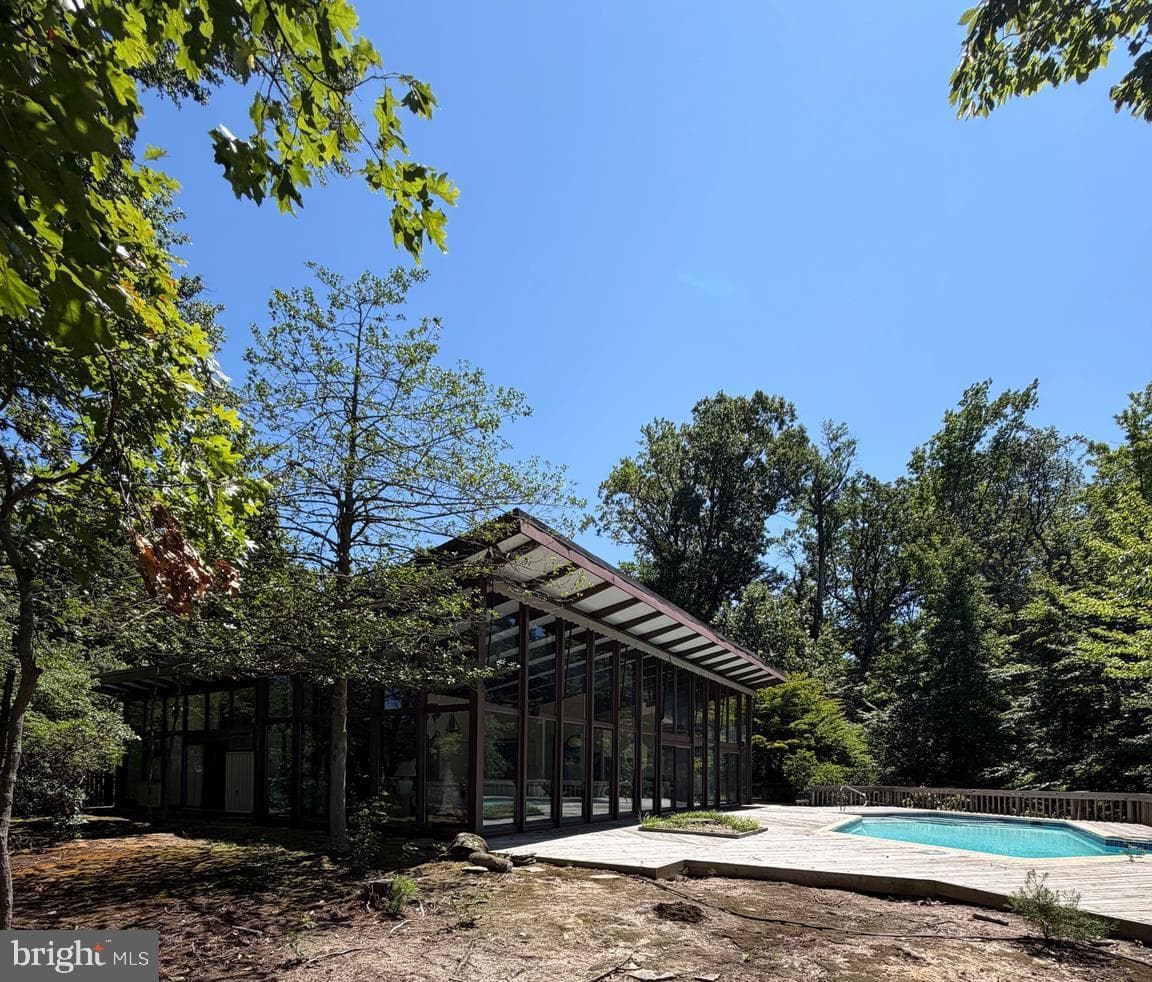 1674 Homewood Landing Road photo 12