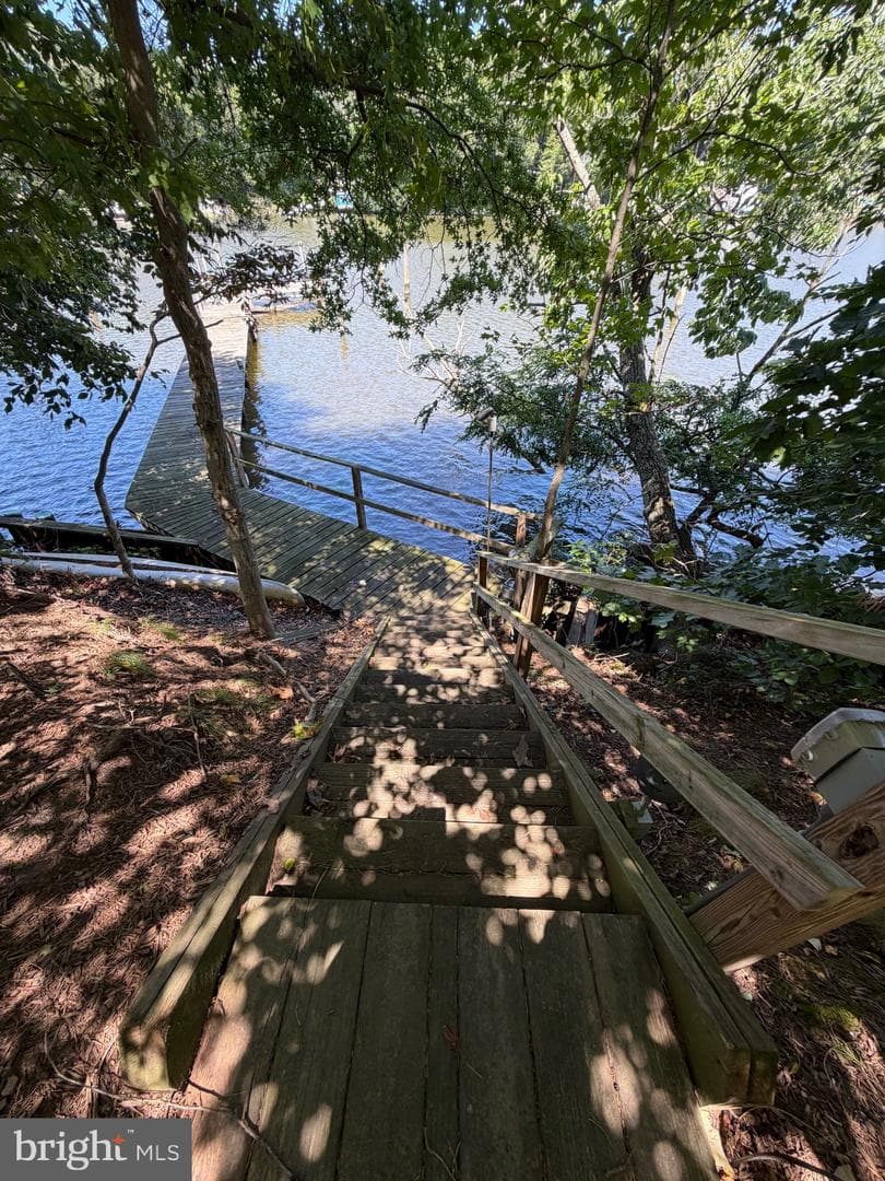 1674 Homewood Landing Road photo 4