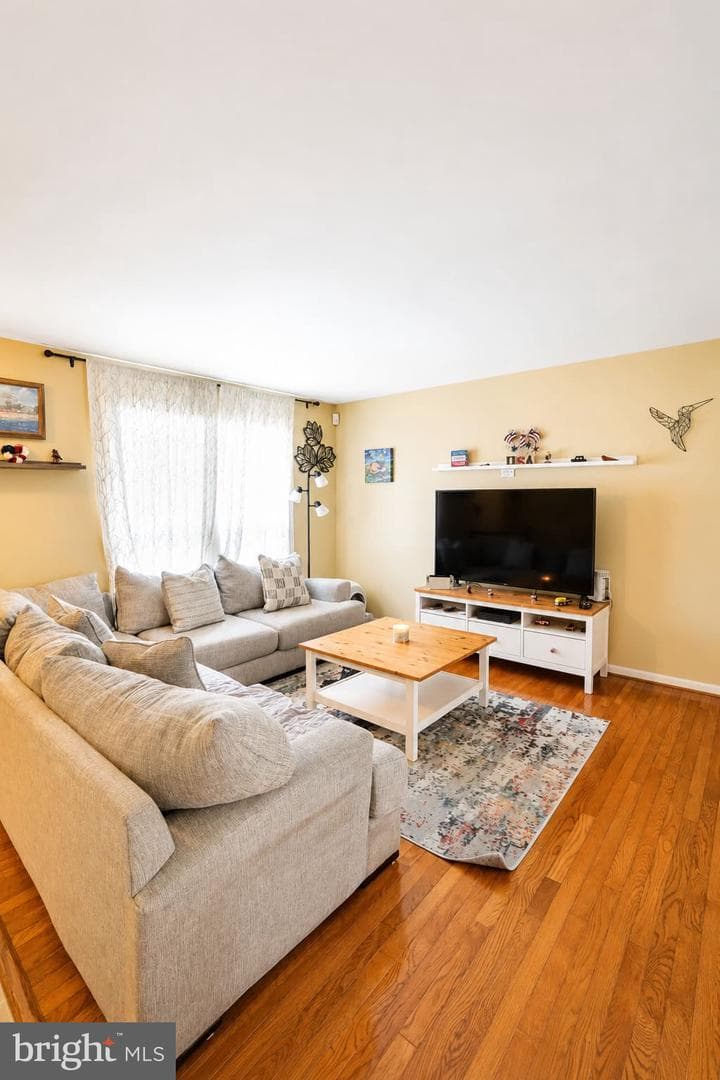 606 Lions Gate Lane photo 7
