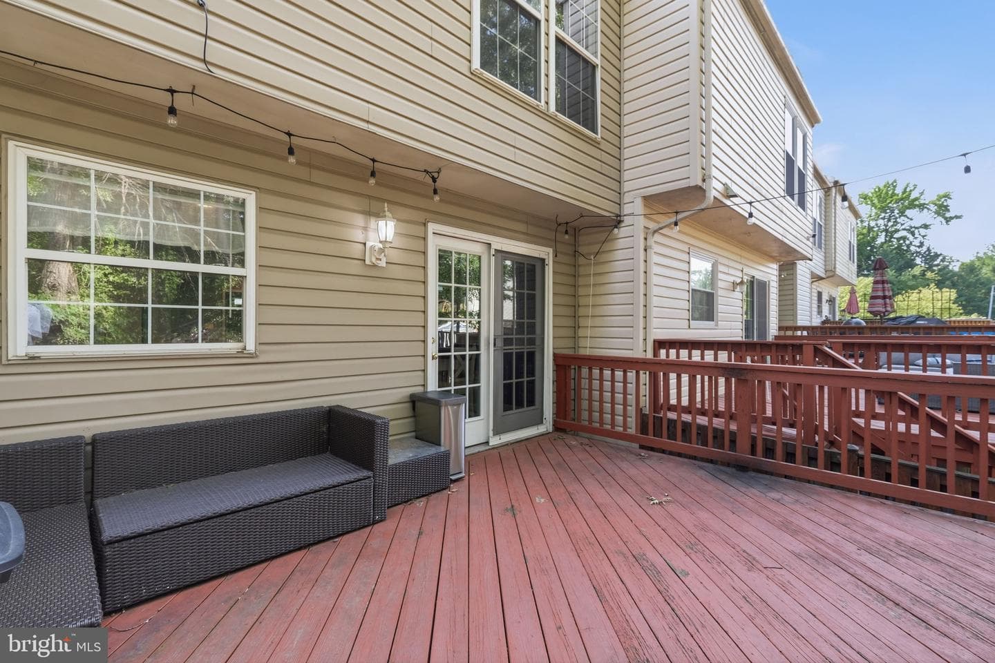 1037 Chestnut Cove Drive photo 17