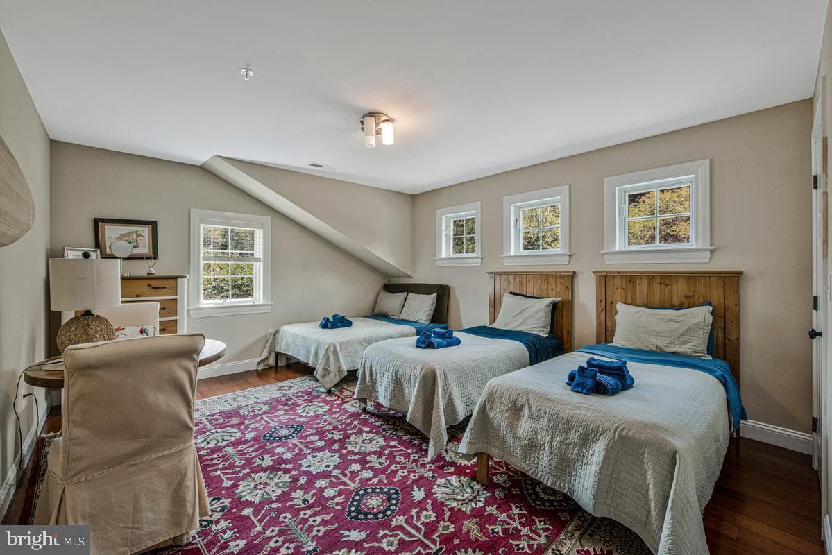 219 Lockwood Court photo 21
