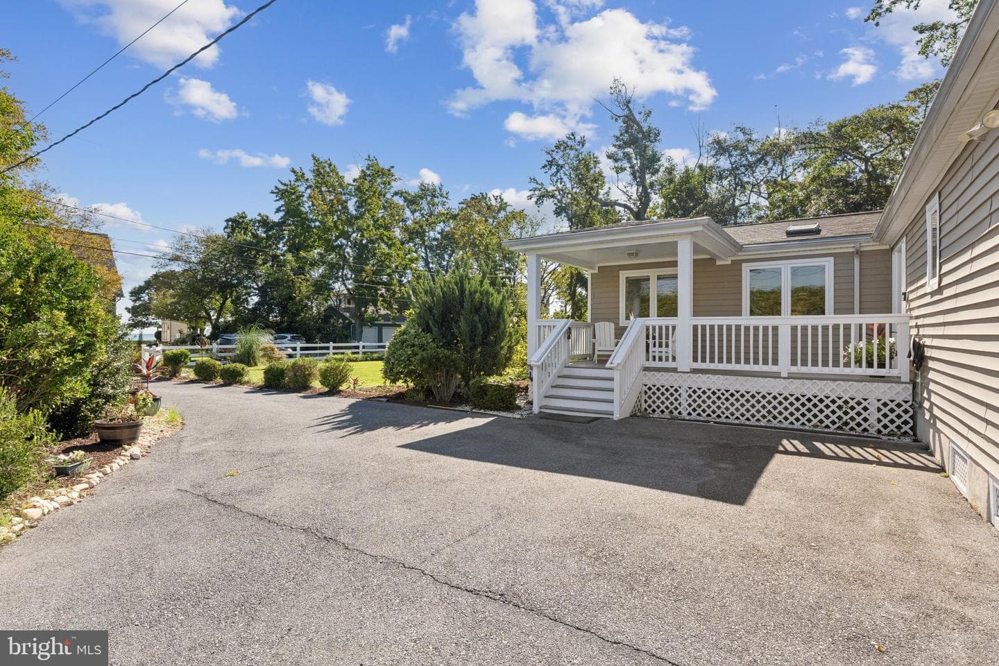 7654 Bay Street photo 6