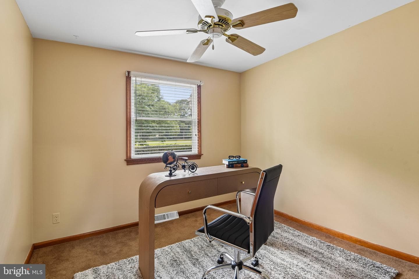 878 Oakdale Cir photo 19