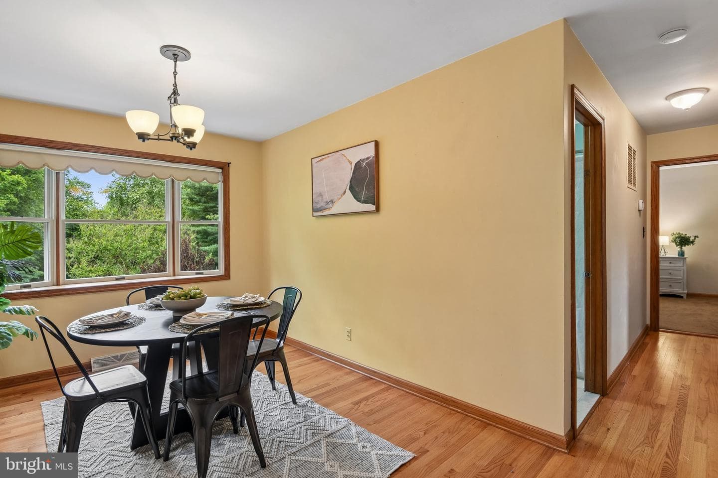 878 Oakdale Cir photo 7