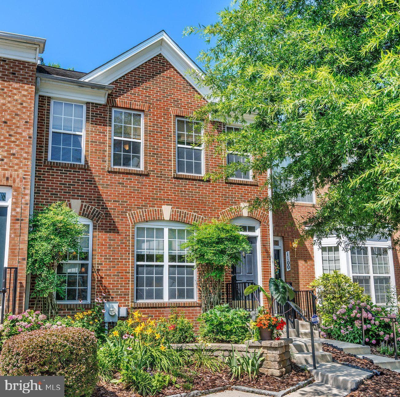 1102 August Drive, Annapolis